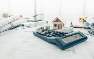 Krise bei Baugenehmigungen – jetzt einen Neubau wagen?