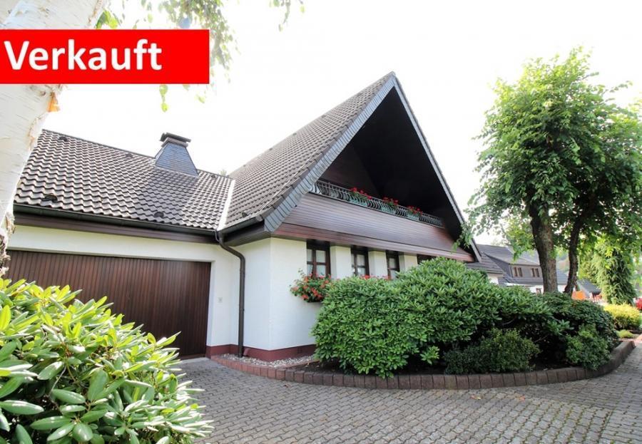 VIEL RAUM FÜR IHRE WOHNTRÄUME:Schicke Unternehmervilla in Ennepetal, 58256 Ennepetal, Einfamilienhaus