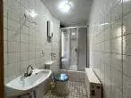 Badezimmer 2 Whg. 2 1.OG - ETW (ca. 114 m² Wfl.) zur Selbstnutzung oder als Kapitalanlage in Ennepetal (Sanierungsbedürftig)