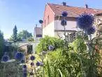 Gartenansicht 1 - Renovierungsbedürftige Doppelhaushälfte mit Garten und Doppelgarage