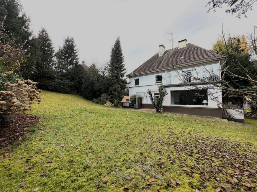 Charmante Stadtvilla als Zweifamilienhaus in Gevelsberg-Zentrum, 58285 Gevelsberg, Zweifamilienhaus