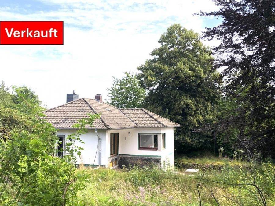 Renovierungsbedürftiger Bungalow auf großem Grundstück in Sprockhövel, 45549 Sprockhövel, Einfamilienhaus