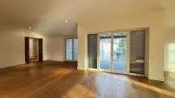 Bibliothek - Exklusive Obergeschosswohnung mit Tiefgarage und Personenaufzug im Stadtgartenviertel Hagen