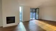 Wohnzimmer mit Kamin - Exklusive Obergeschosswohnung mit Tiefgarage und Personenaufzug im Stadtgartenviertel Hagen
