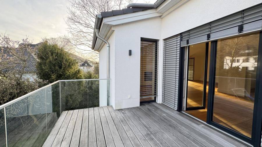 Exklusive Obergeschosswohnung mit Tiefgarage und Personenaufzug im Stadtgartenviertel Hagen, 58089 Hagen / Wehringhausen, Etagenwohnung