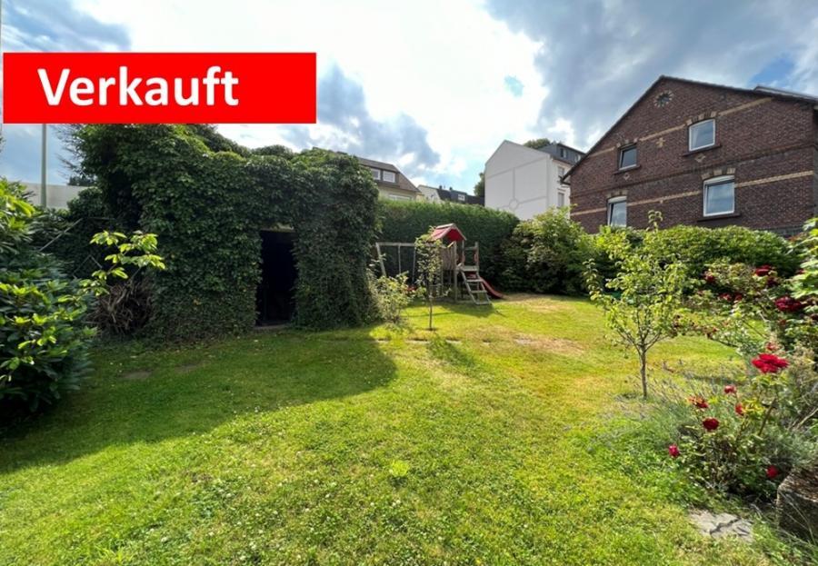 Wunderschönes freistehendes Einfamilienhaus mit großem Garten in Ennepetal, 58256 Ennepetal, Einfamilienhaus