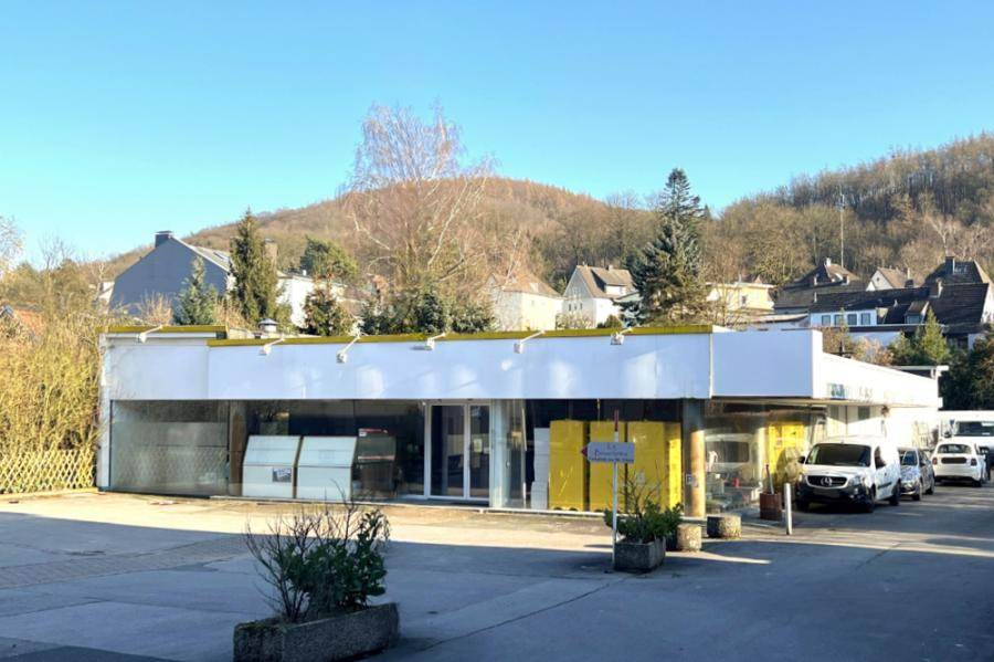 Ehemaliges Autohaus in bester Lage ! 1. Reihe B7 in Gevelsberg, 58285 Gevelsberg, Lager mit Freifläche